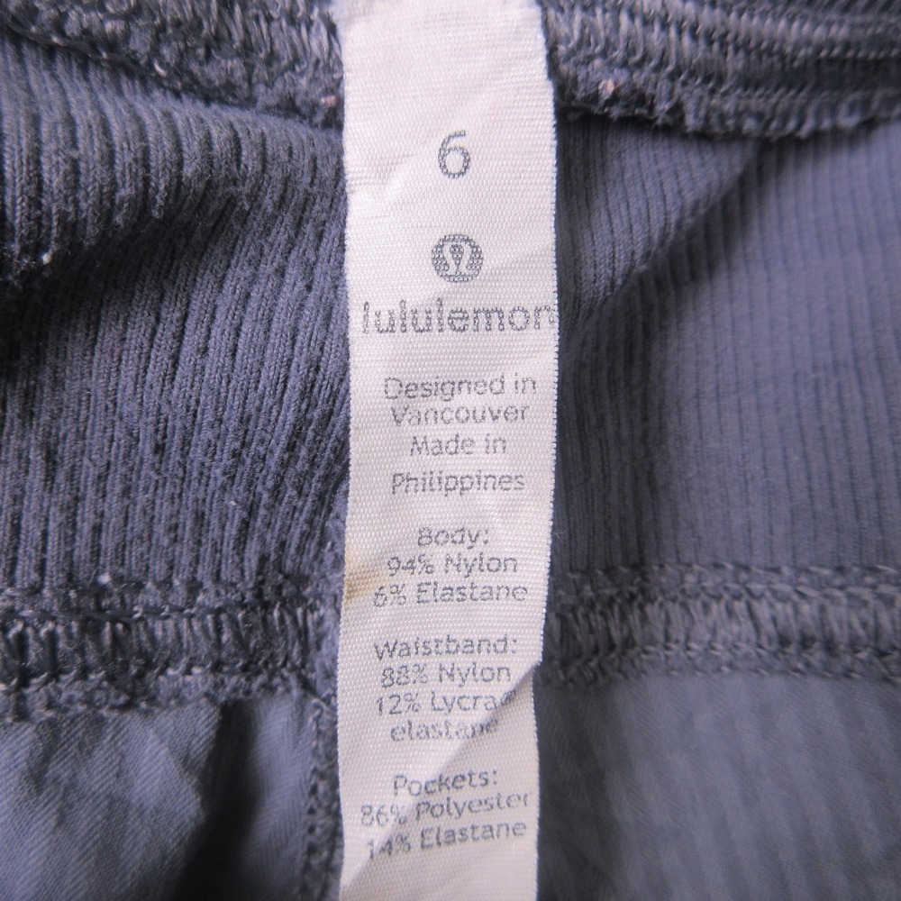 Lululemon Pants Womens 6 Gray Stripe Capri Drawstring Waist Yoga Athletic - Picture 9 of 11
